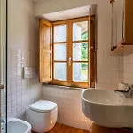 Amazing In Loco Di Rovegno Tatil Evi *