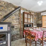Amazing In Loco Di Rovegno Tatil Evi