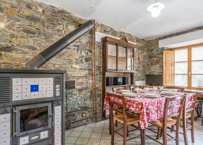 Amazing In Loco Di Rovegno Holiday home